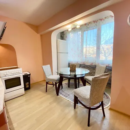 Lägenhet Chaika 29 - 3bd For 5 People, 10min From The Varna